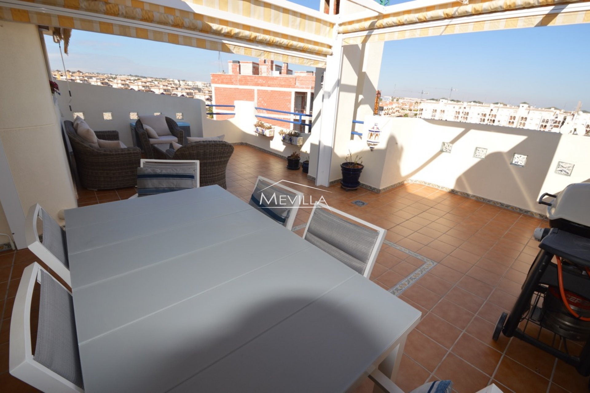 Wederverkoop -  - Orihuela Costa - La Zenia