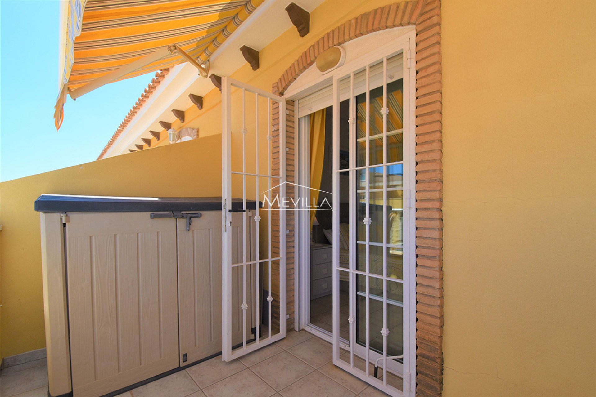 Wederverkoop -  - Orihuela Costa - La Zenia