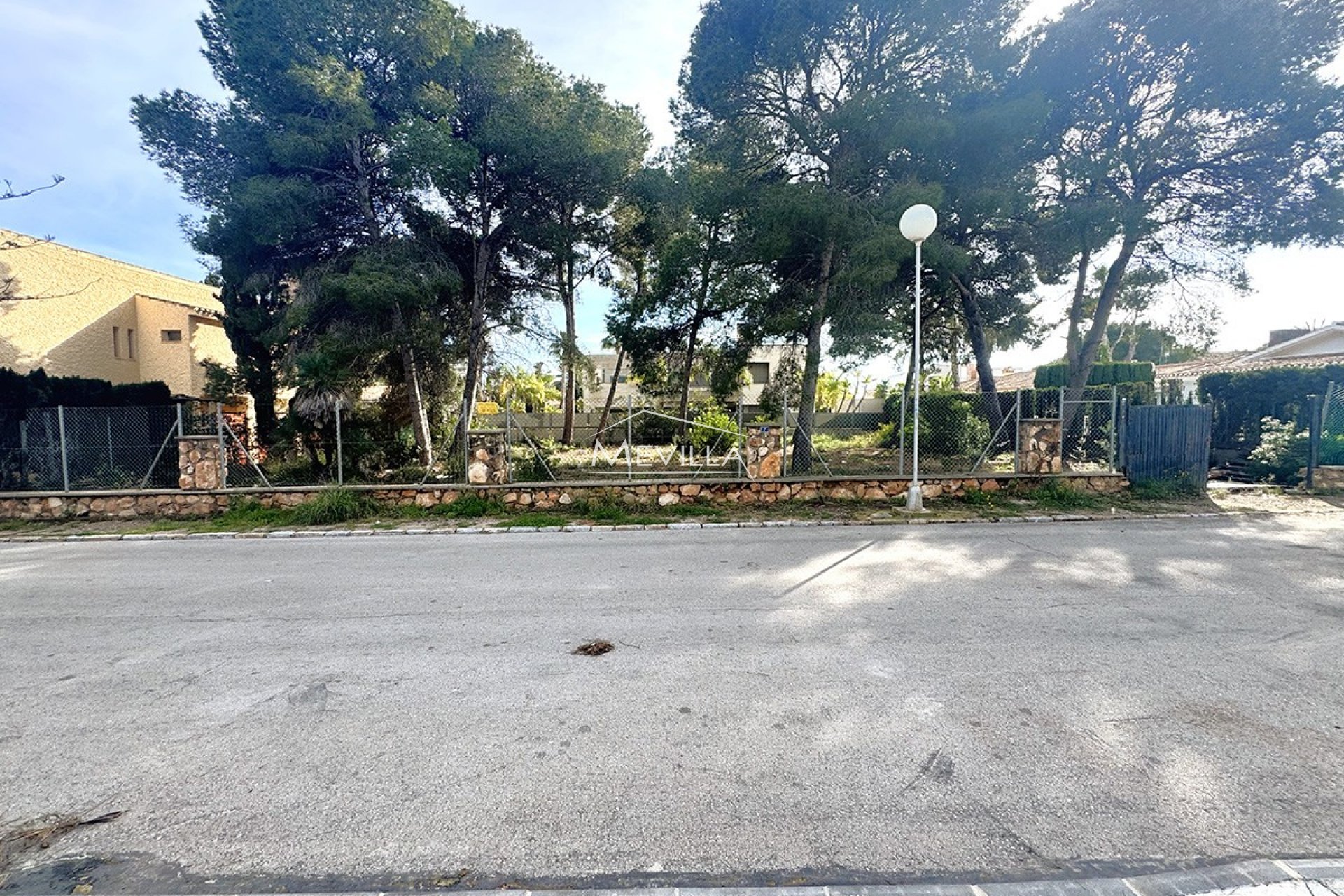 Wederverkoop - Plot - Orihuela Costa - Campoamor