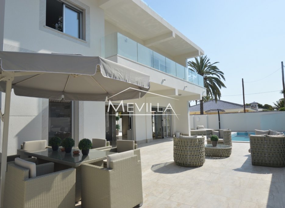 Wederverkoop - Villa - Orihuela Costa - Cabo Roig