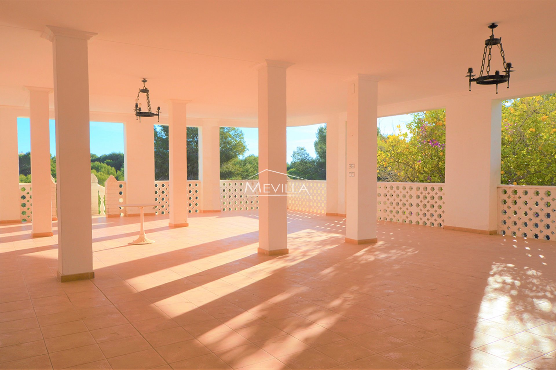 Wederverkoop - Villa - Orihuela Costa - Campoamor