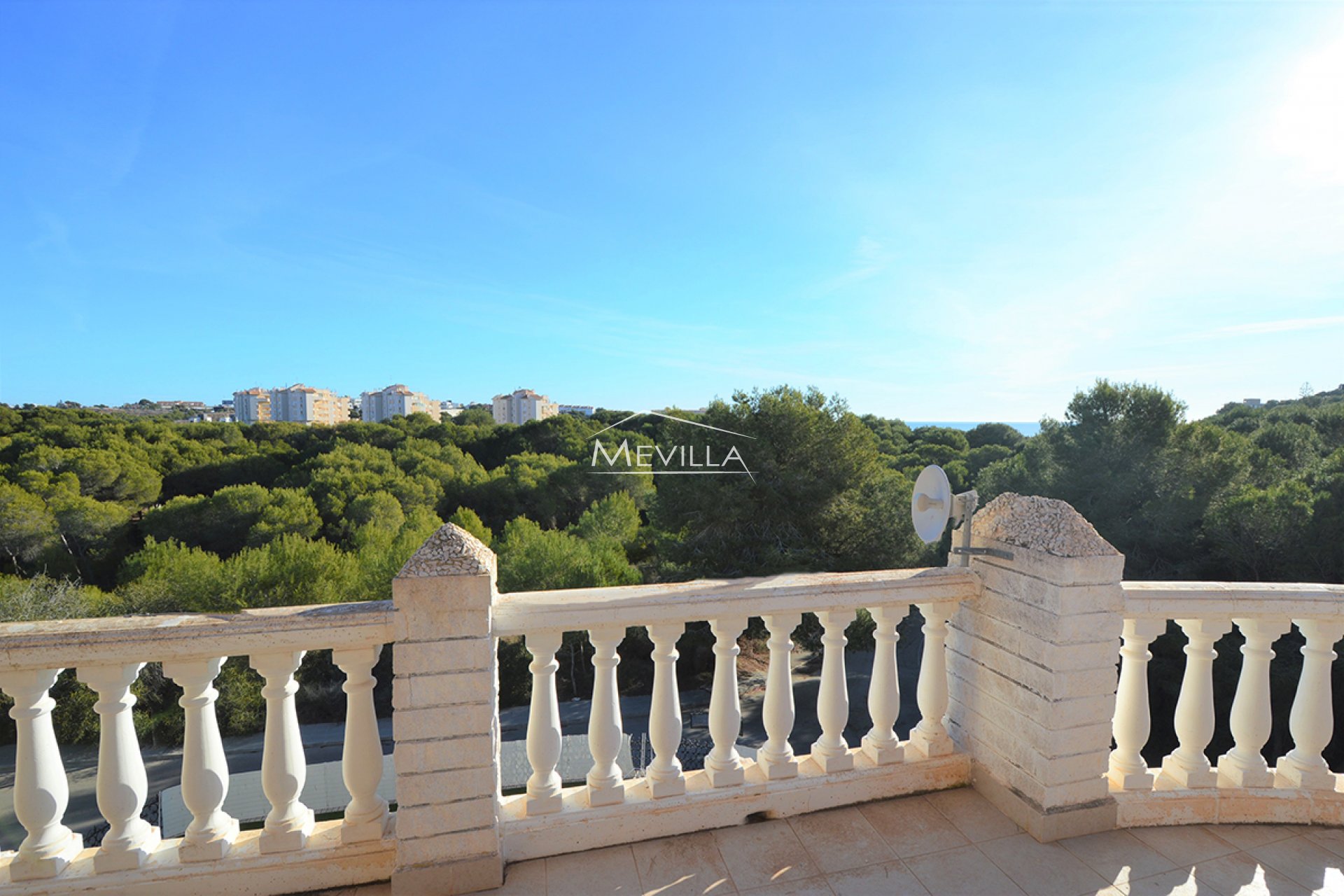 Wederverkoop - Villa - Orihuela Costa - Campoamor