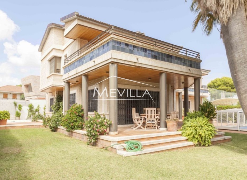 Wederverkoop - Villa - Orihuela Costa - Campoamor