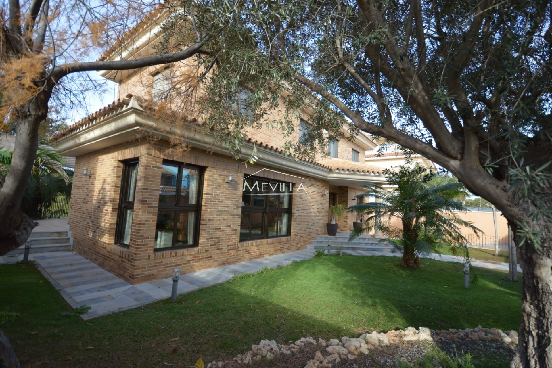 Wederverkoop - Villa - Orihuela Costa - Campoamor