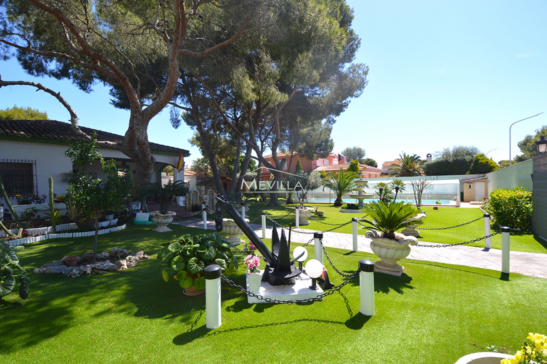 Wederverkoop - Villa - Orihuela Costa - Campoamor