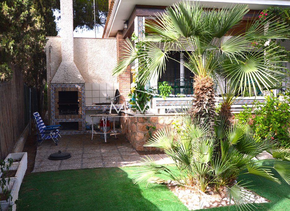 Wederverkoop - Villa - Orihuela Costa - Campoamor