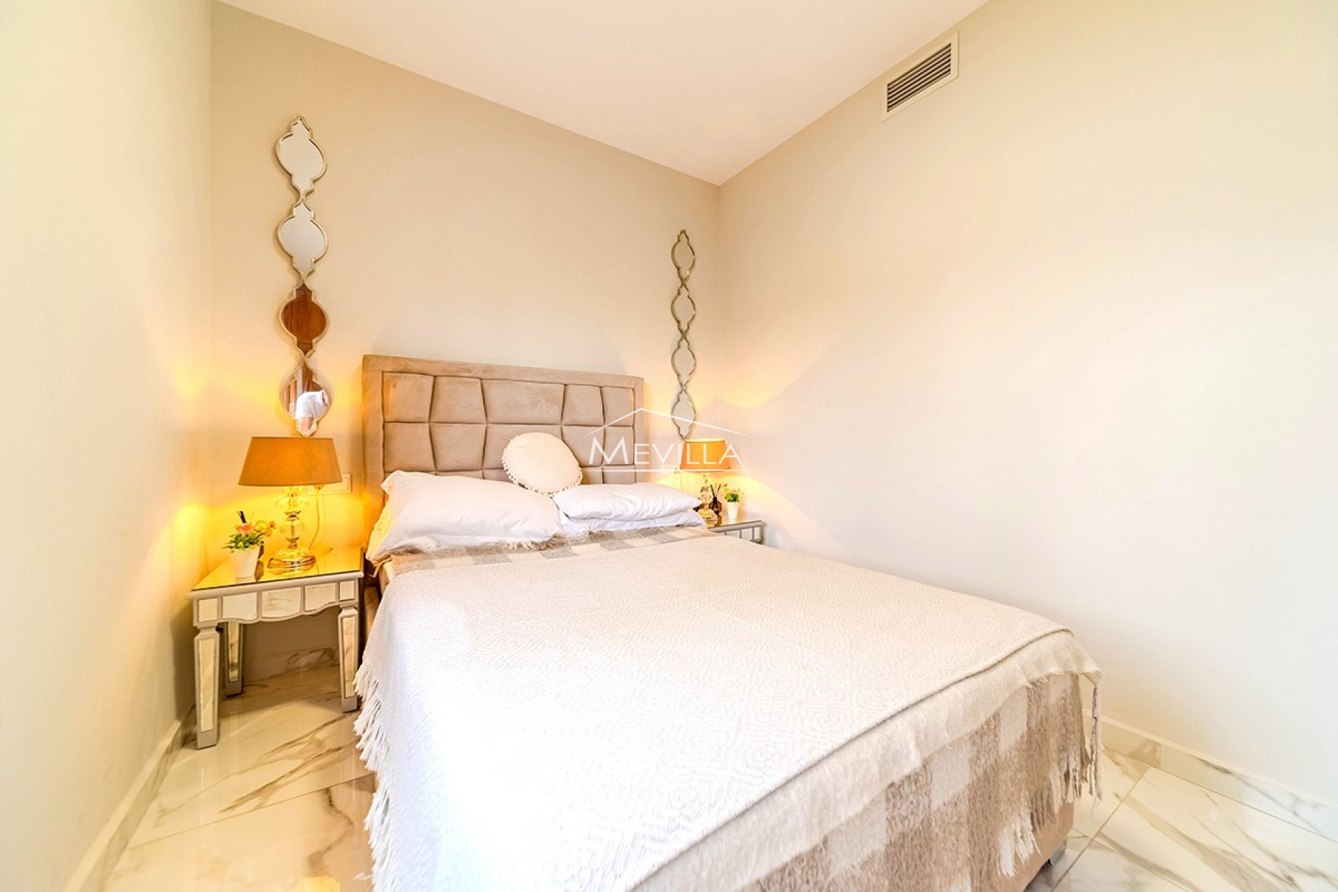 Wederverkoop - Villa - Orihuela Costa - Campoamor