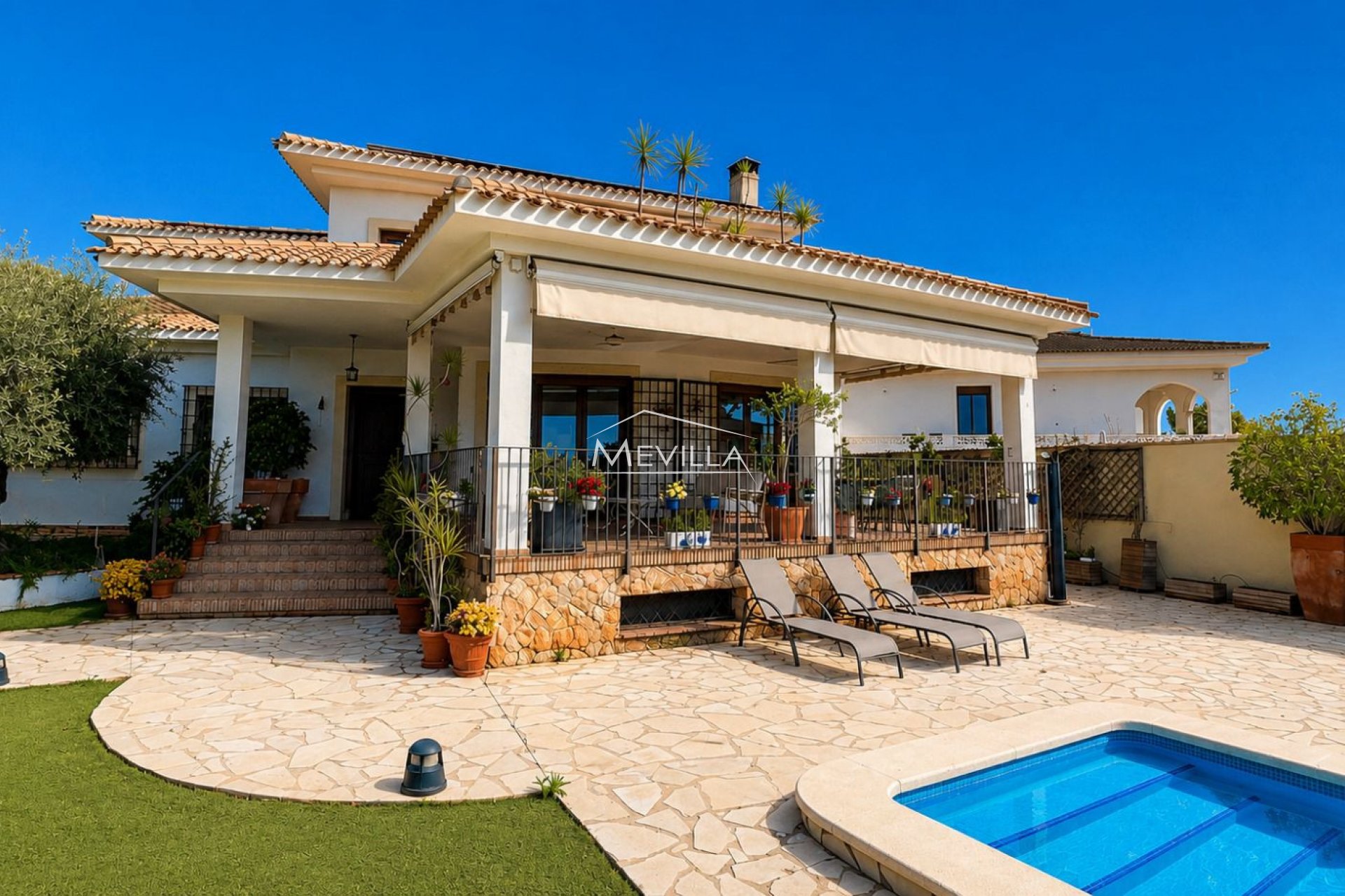 Wederverkoop - Villa - Orihuela Costa - Campoamor