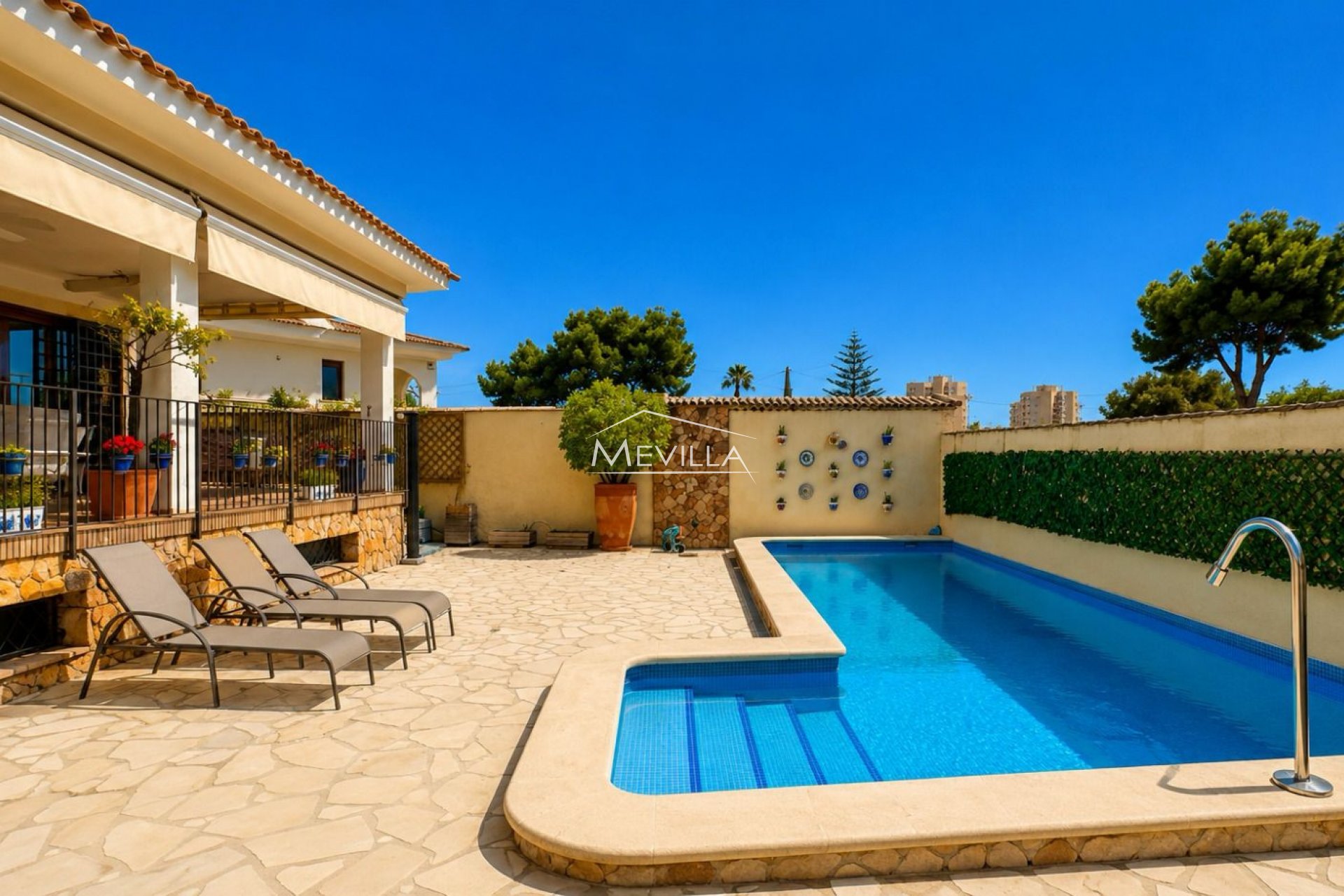 Wederverkoop - Villa - Orihuela Costa - Campoamor