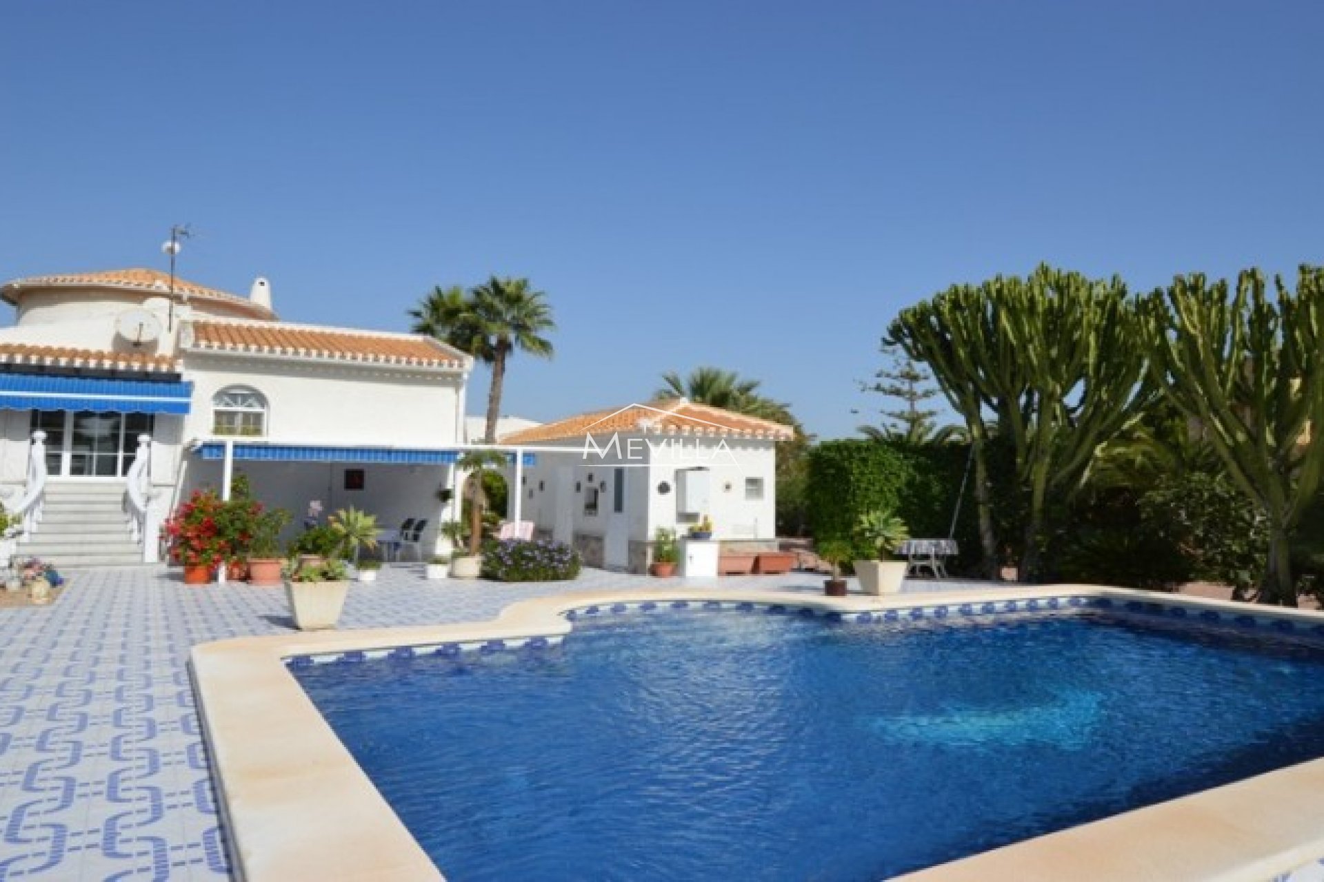 Wederverkoop - Villa - Orihuela Costa - La Zenia