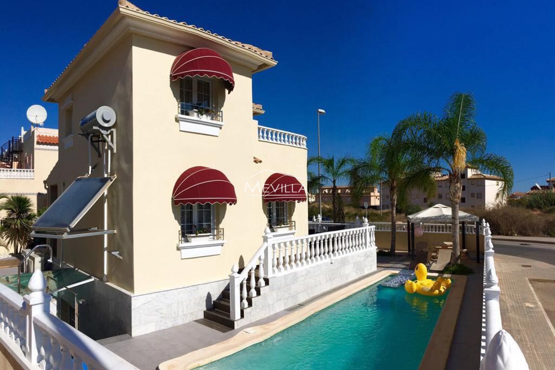Wederverkoop - Villa - Orihuela Costa - La Zenia