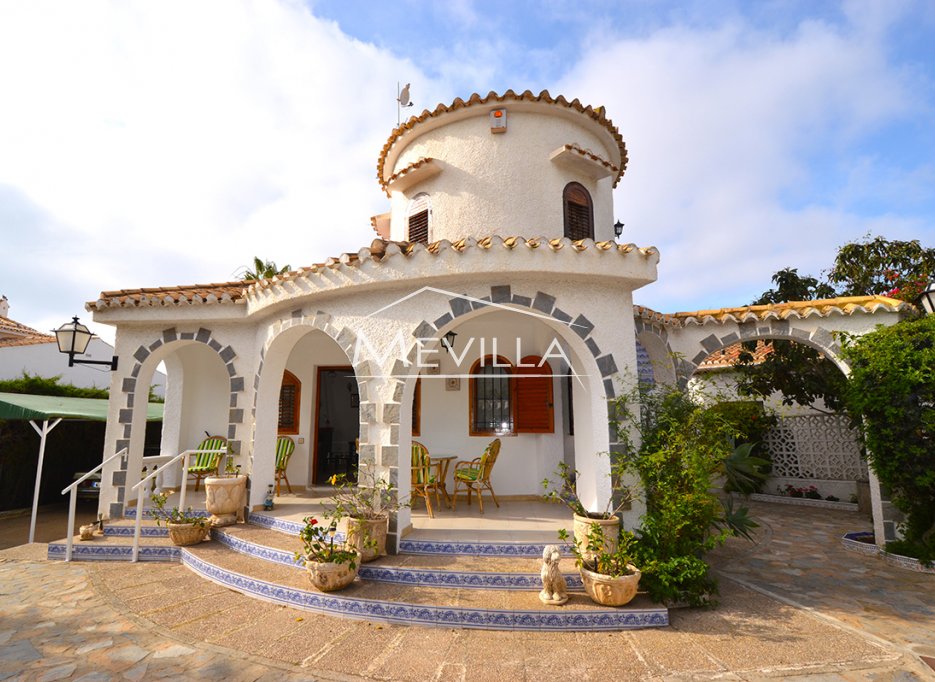 Wederverkoop - Villa - Orihuela Costa - La Zenia