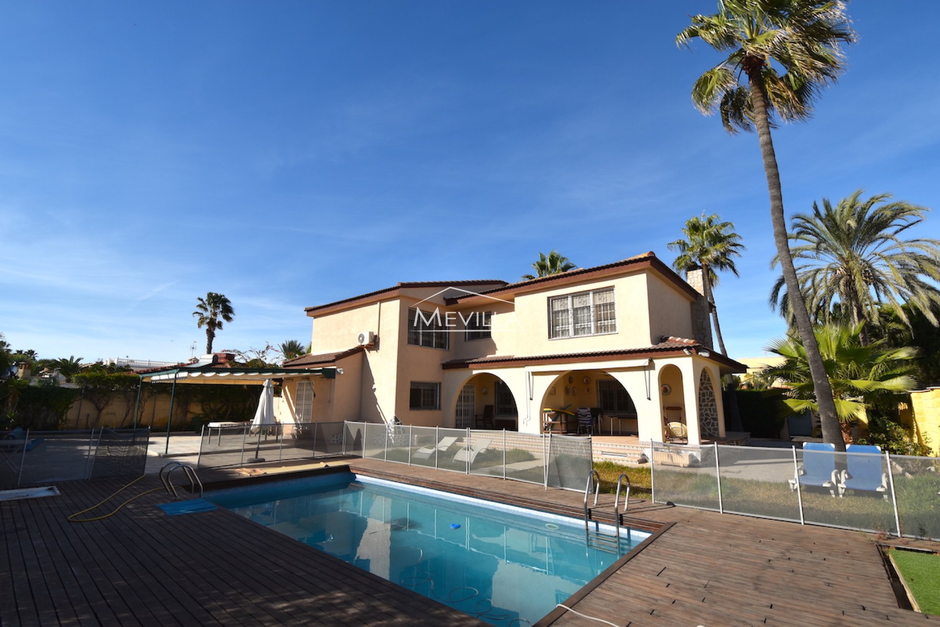 Wederverkoop - Villa - Orihuela Costa - La Zenia