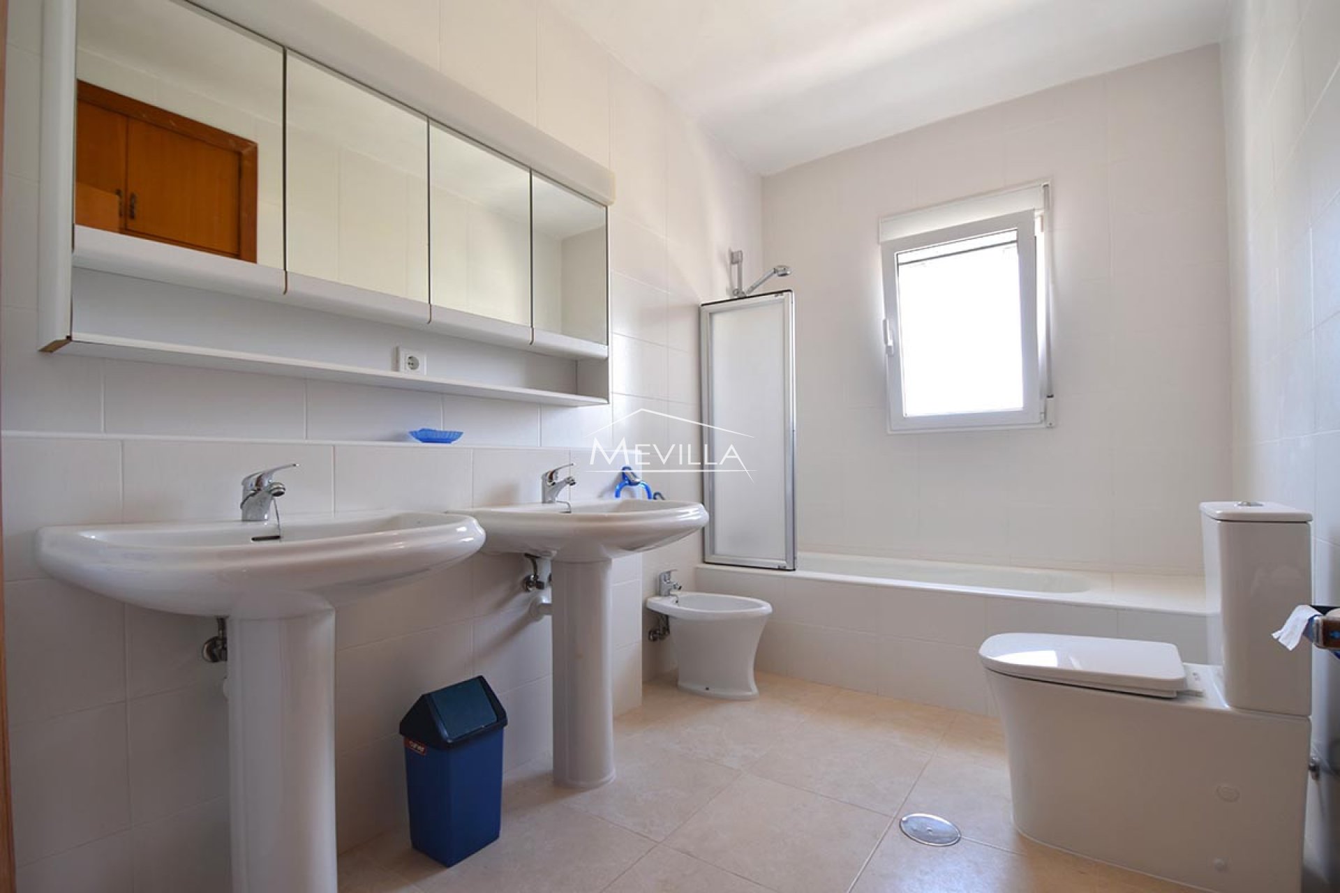 Wederverkoop - Villa - Orihuela Costa - La Zenia