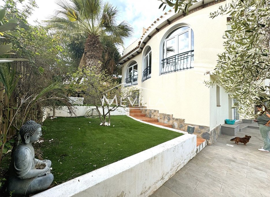 Wederverkoop - Villa - Orihuela Costa - La Zenia