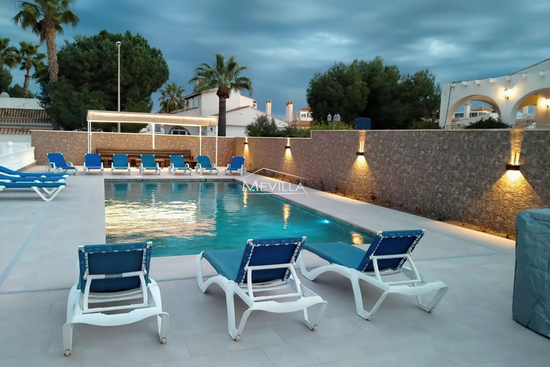 Wederverkoop - Villa - Orihuela Costa - La Zenia