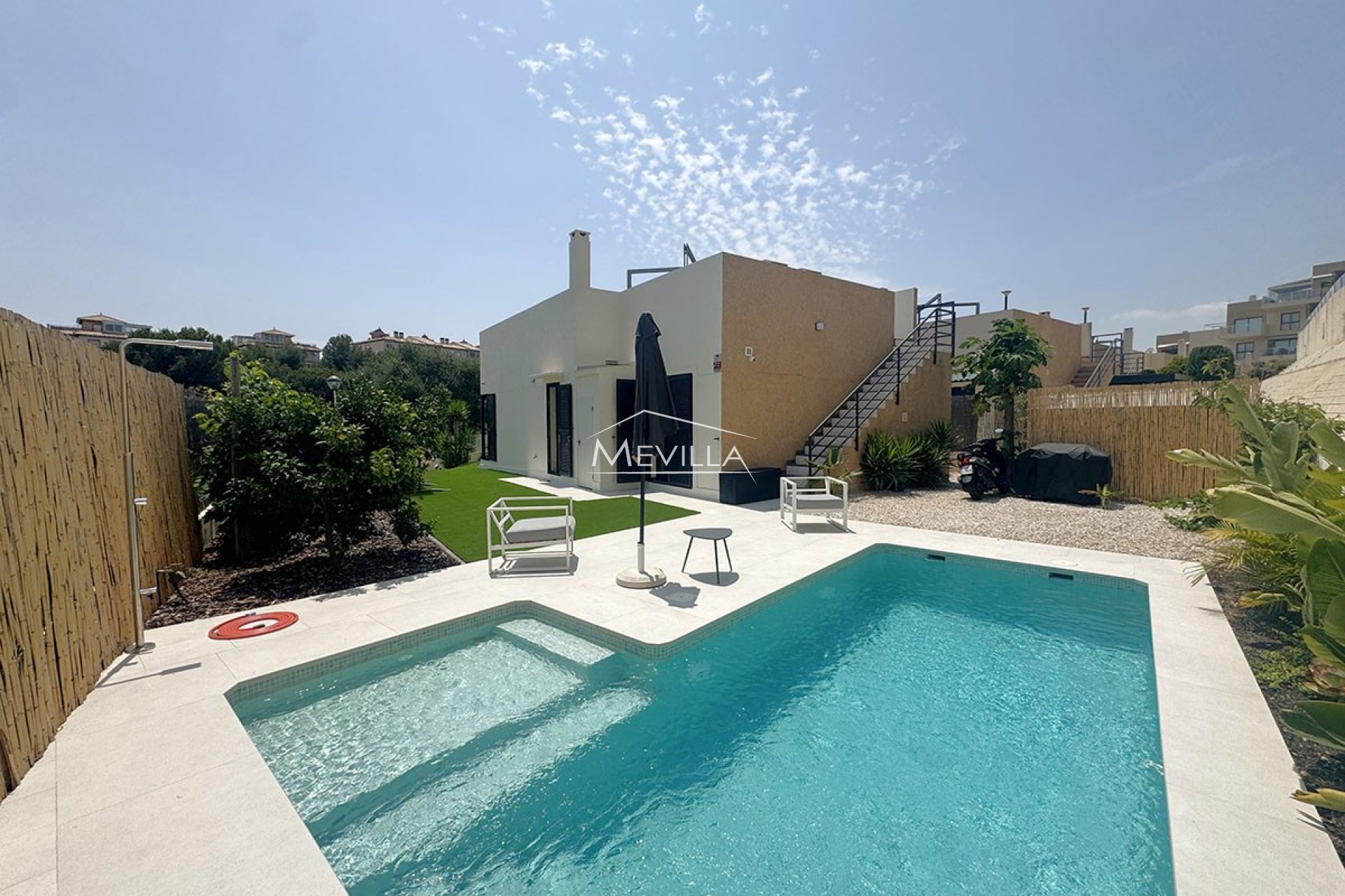 Wederverkoop - Villa - Orihuela Costa - La Zenia