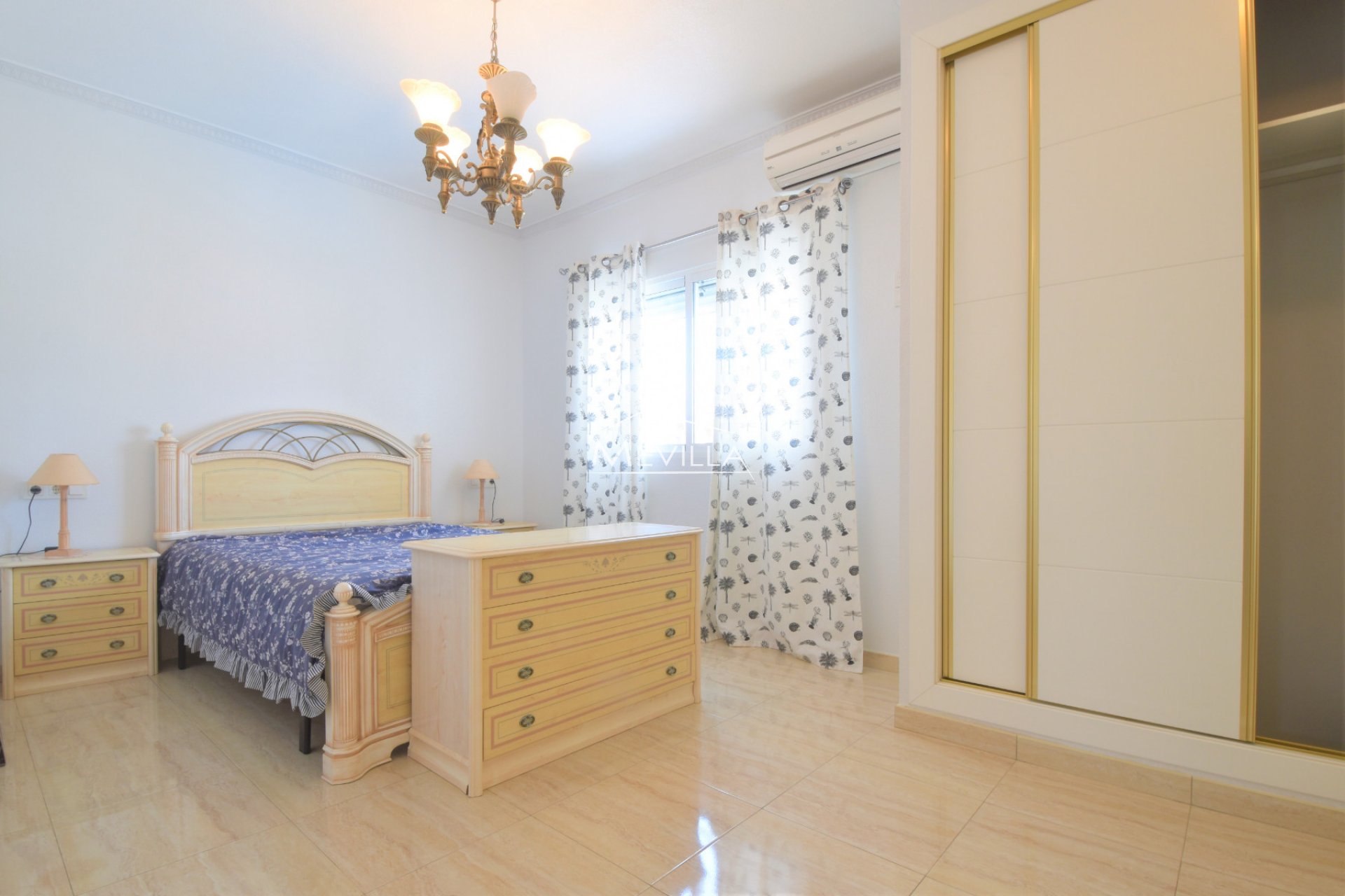 Wederverkoop - Villa - Orihuela Costa - La Zenia