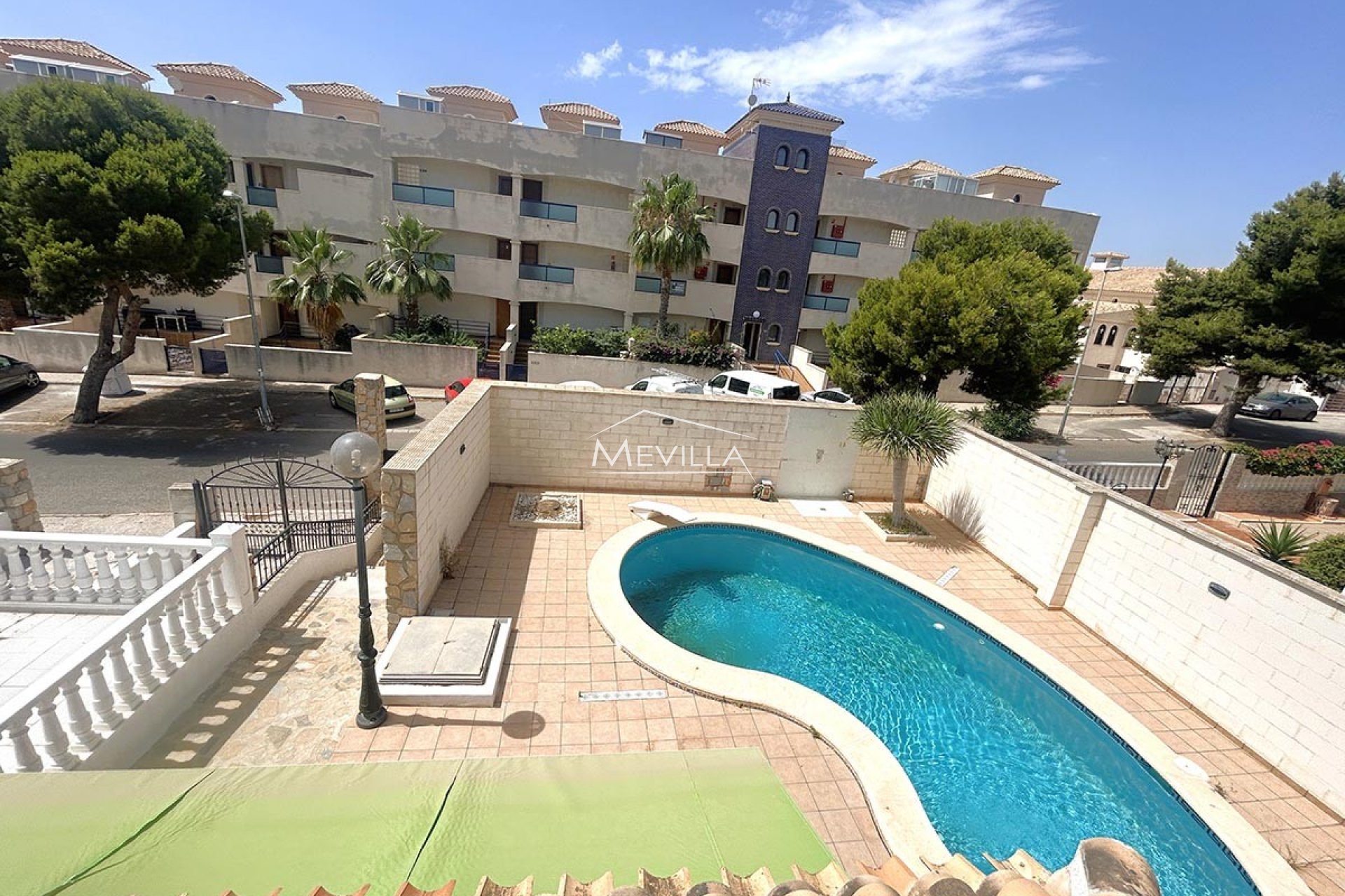 Wederverkoop - Villa - Orihuela Costa - La Zenia