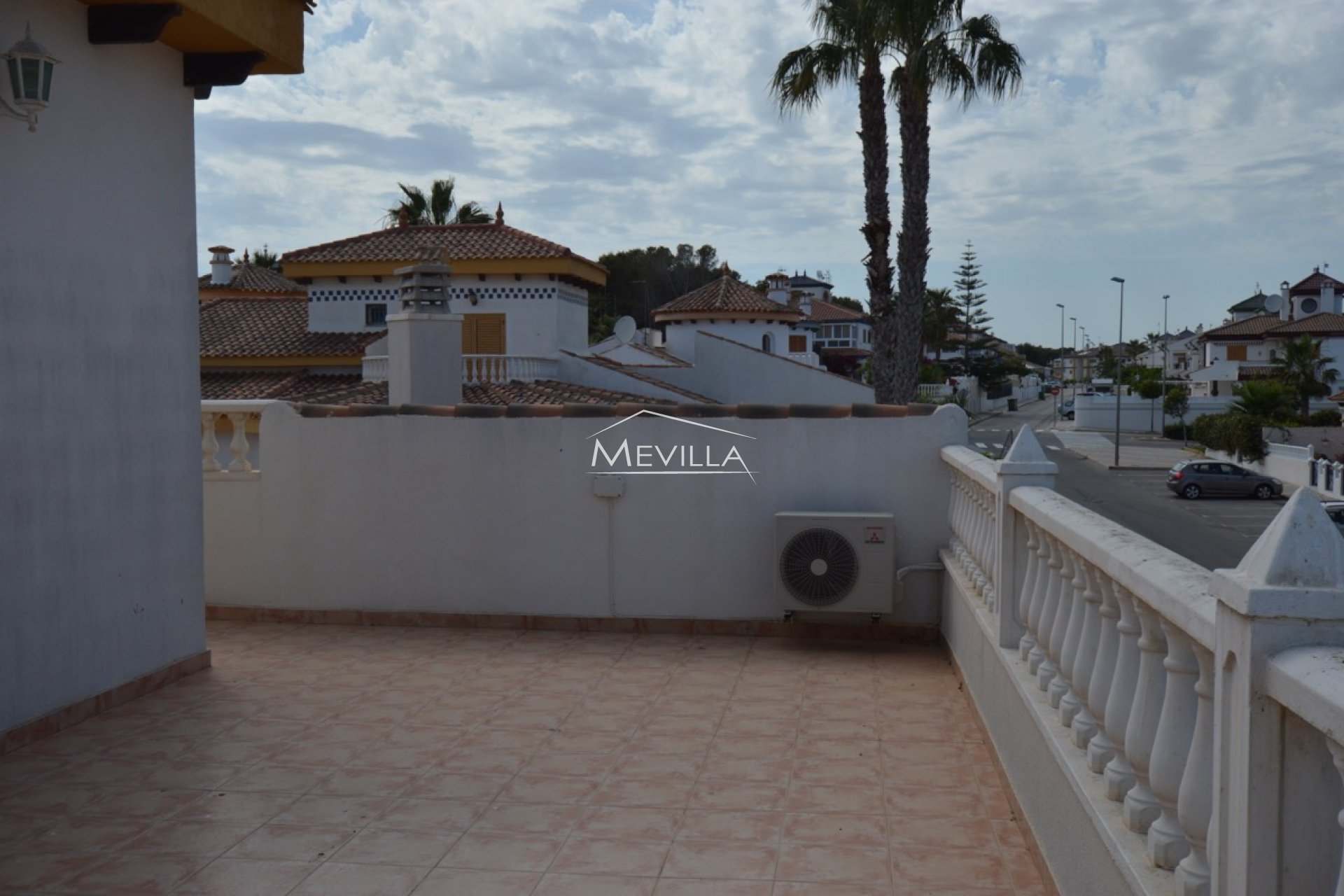 Wederverkoop - Villa - Orihuela Costa - Mil Palmeras