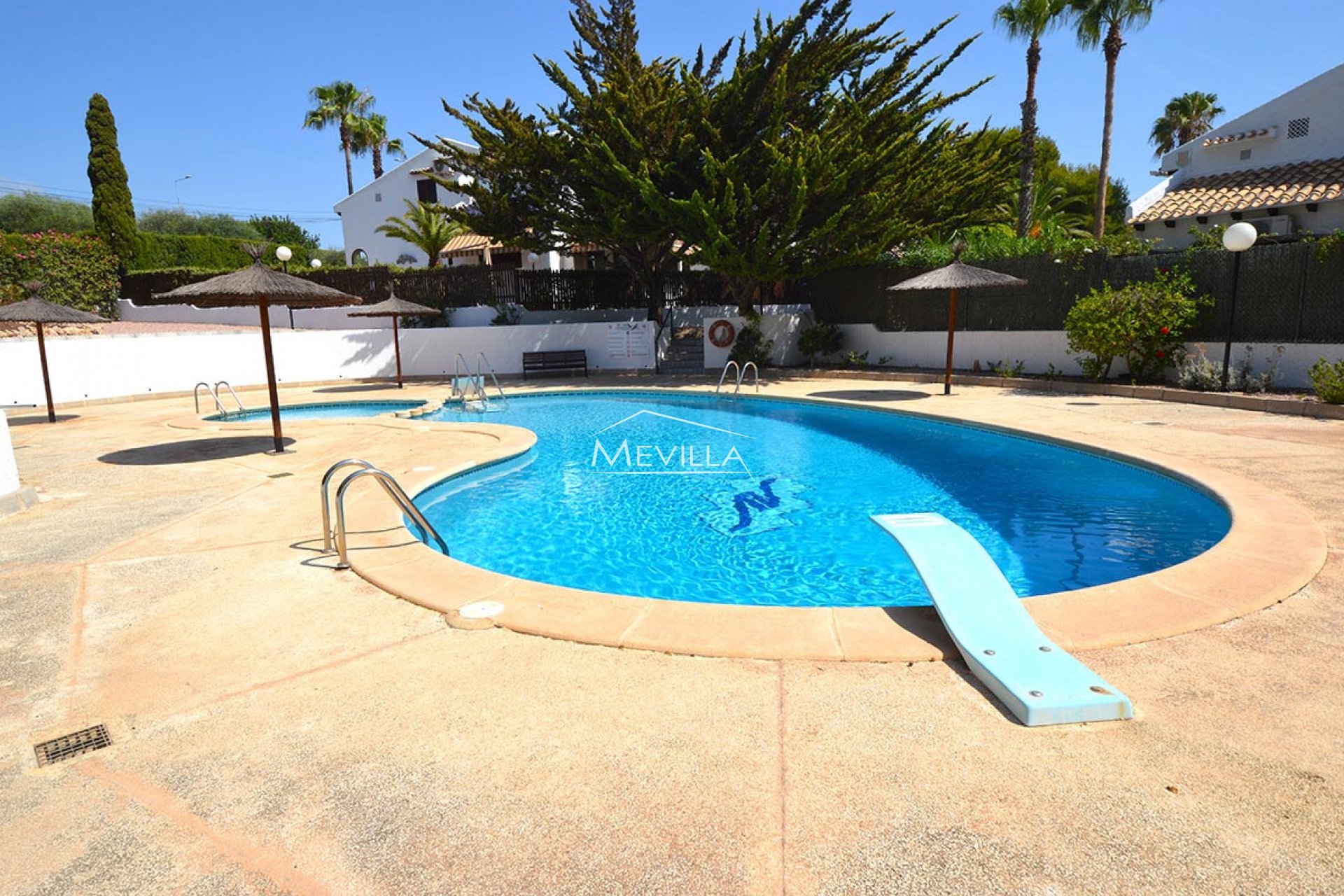 Wederverkoop - Villa - Orihuela Costa - Playa Flamenca