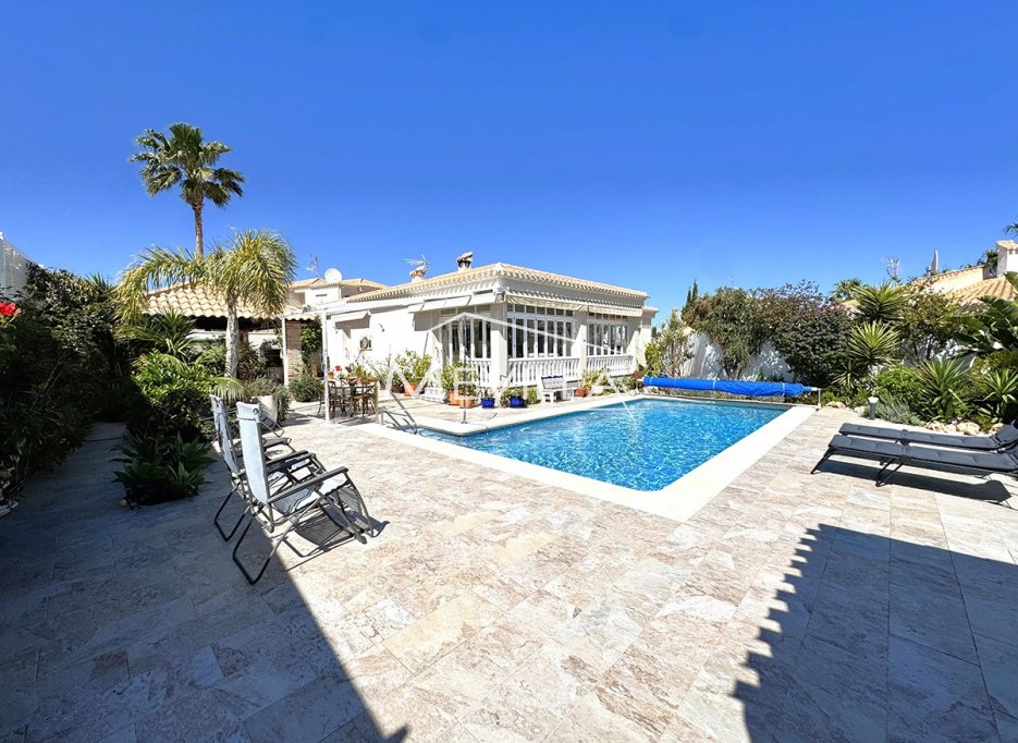 Wederverkoop - Villa - Orihuela Costa - Playa Flamenca