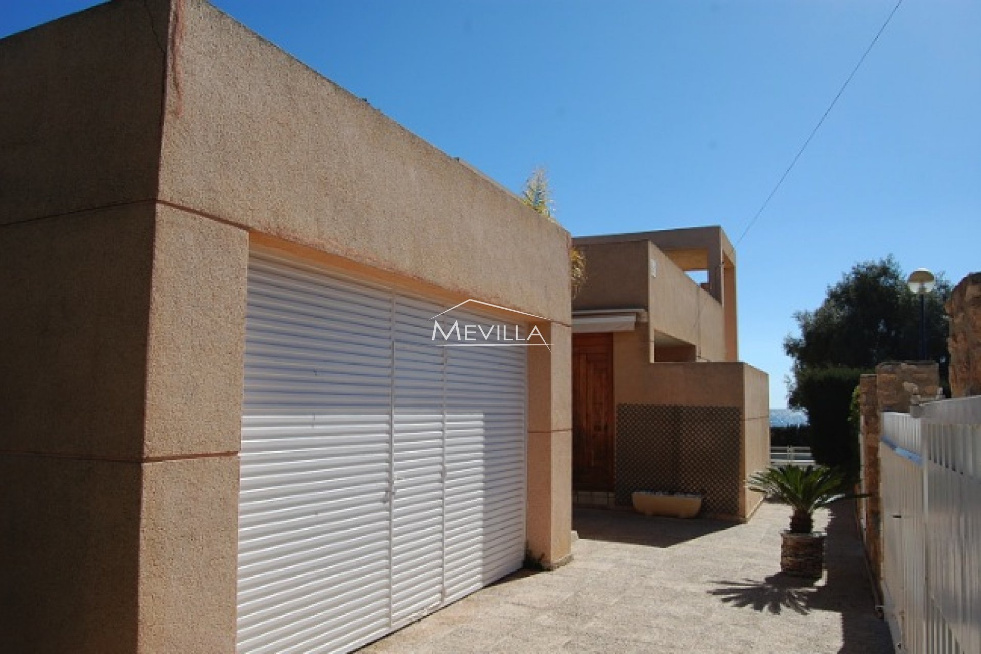 Wederverkoop - Villa - Orihuela Costa - Punta Prima
