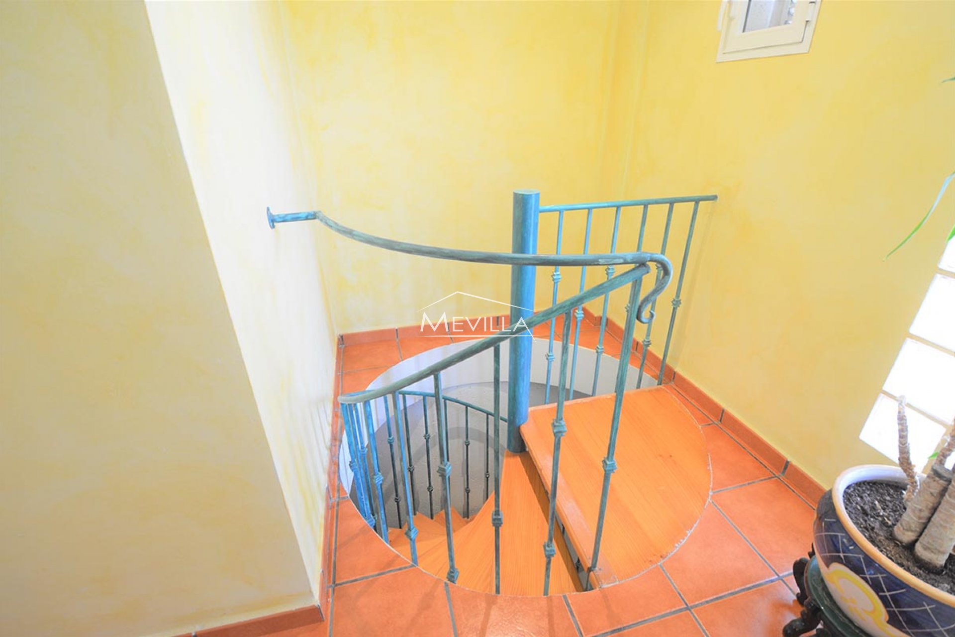 Wederverkoop - Villa - Orihuela Costa - Punta Prima