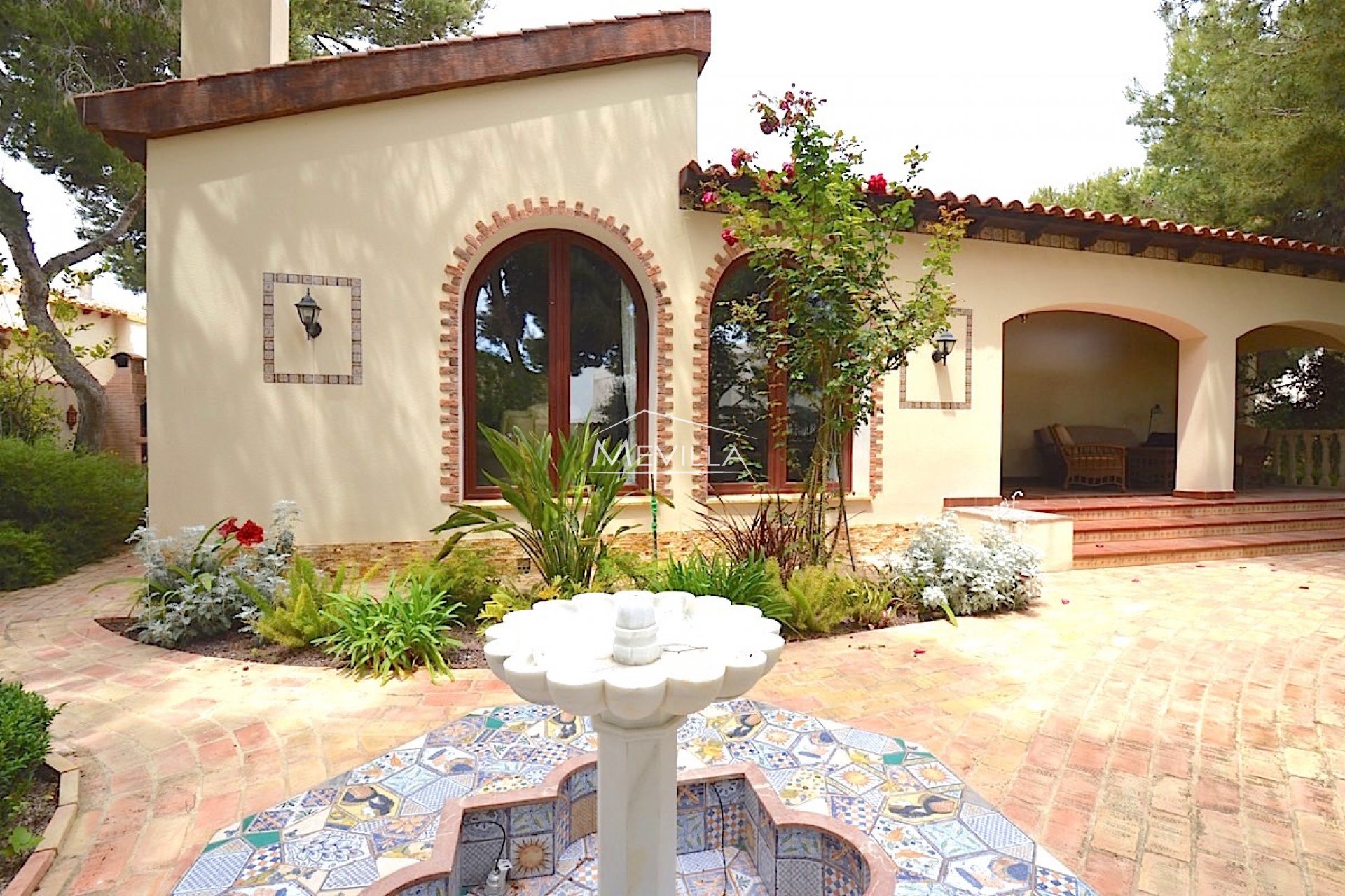 Wederverkoop - Villa - Orihuela Costa - Punta Prima