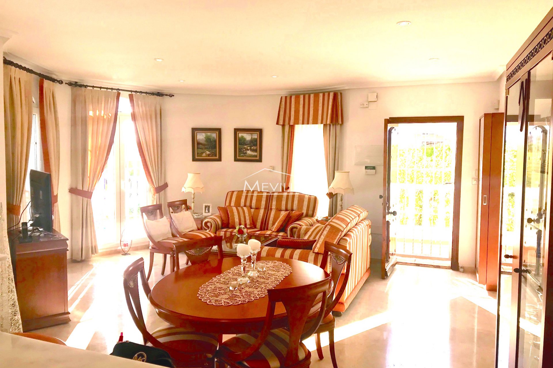 Wederverkoop - Villa - Orihuela Costa - Villamartin