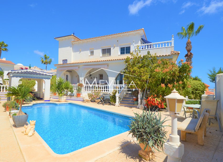 Wederverkoop - Villa - Orihuela Costa - Villamartin