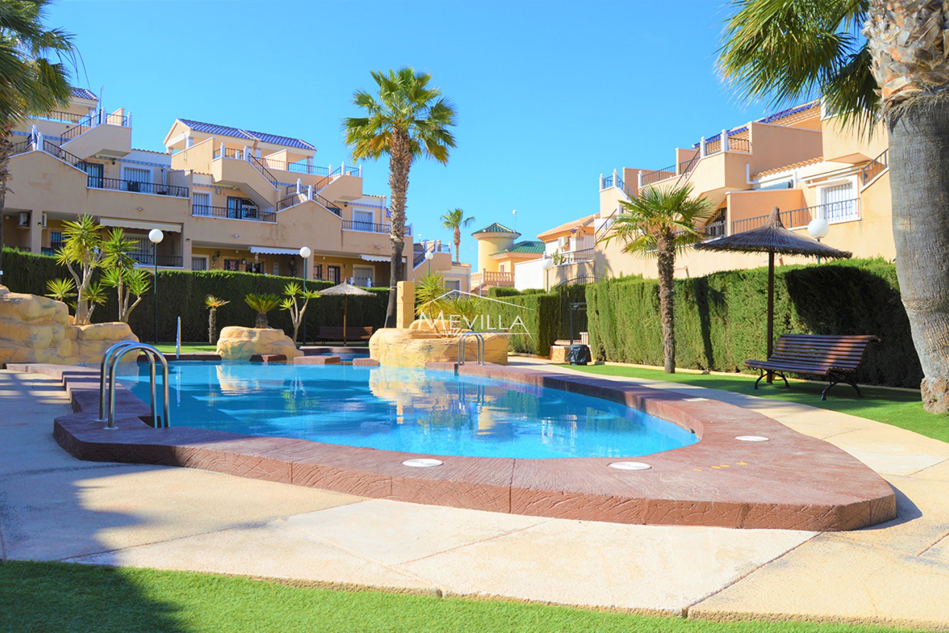 Wederverkoop - Villa - Orihuela Costa - Villamartin