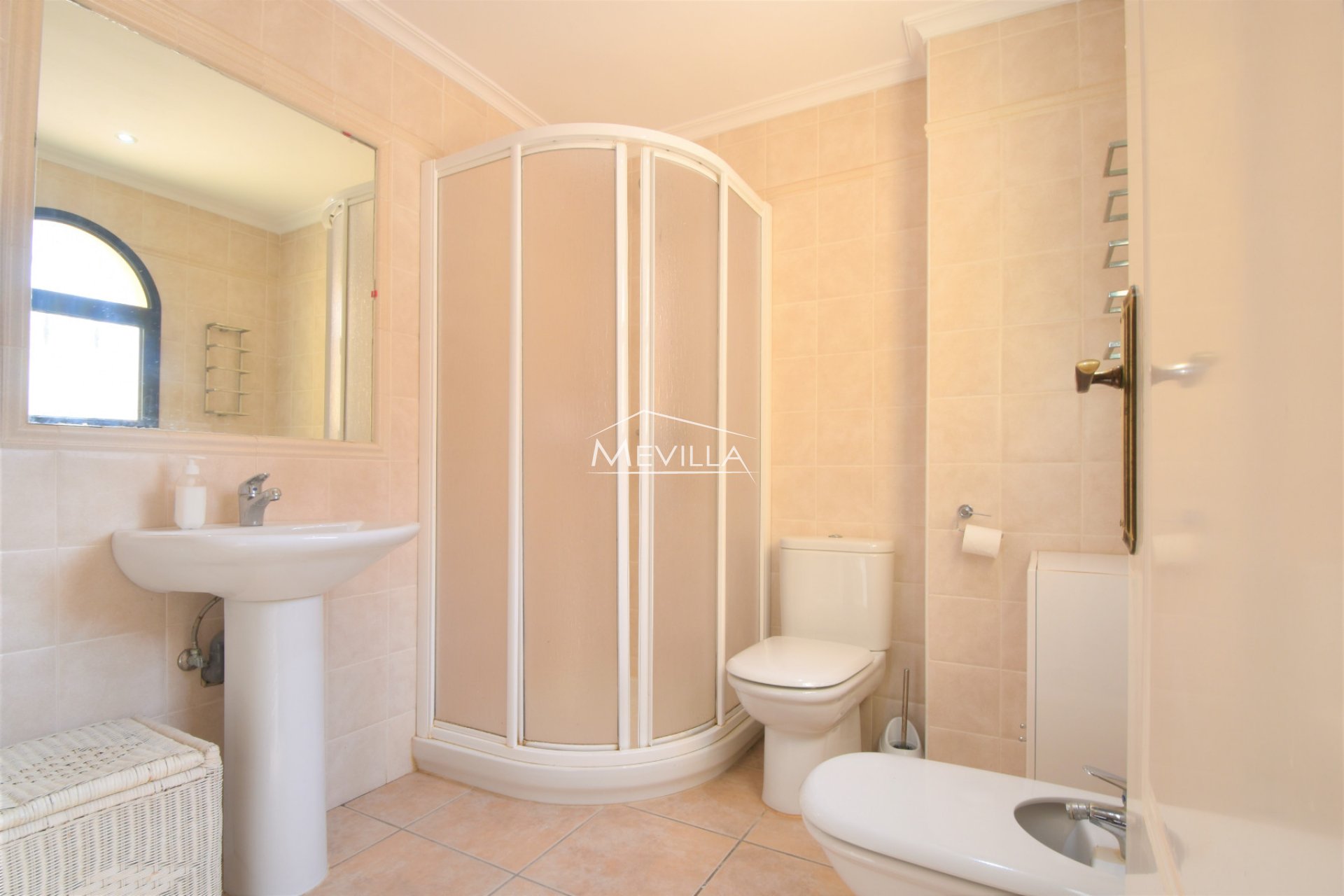 Wederverkoop - Villa - Orihuela Costa - Villamartin