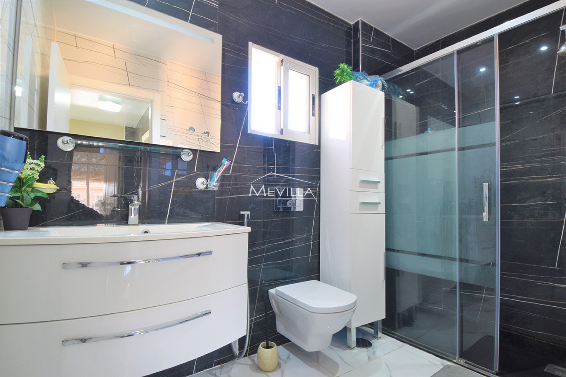 Wederverkoop - Villa - Torrevieja - Los Altos