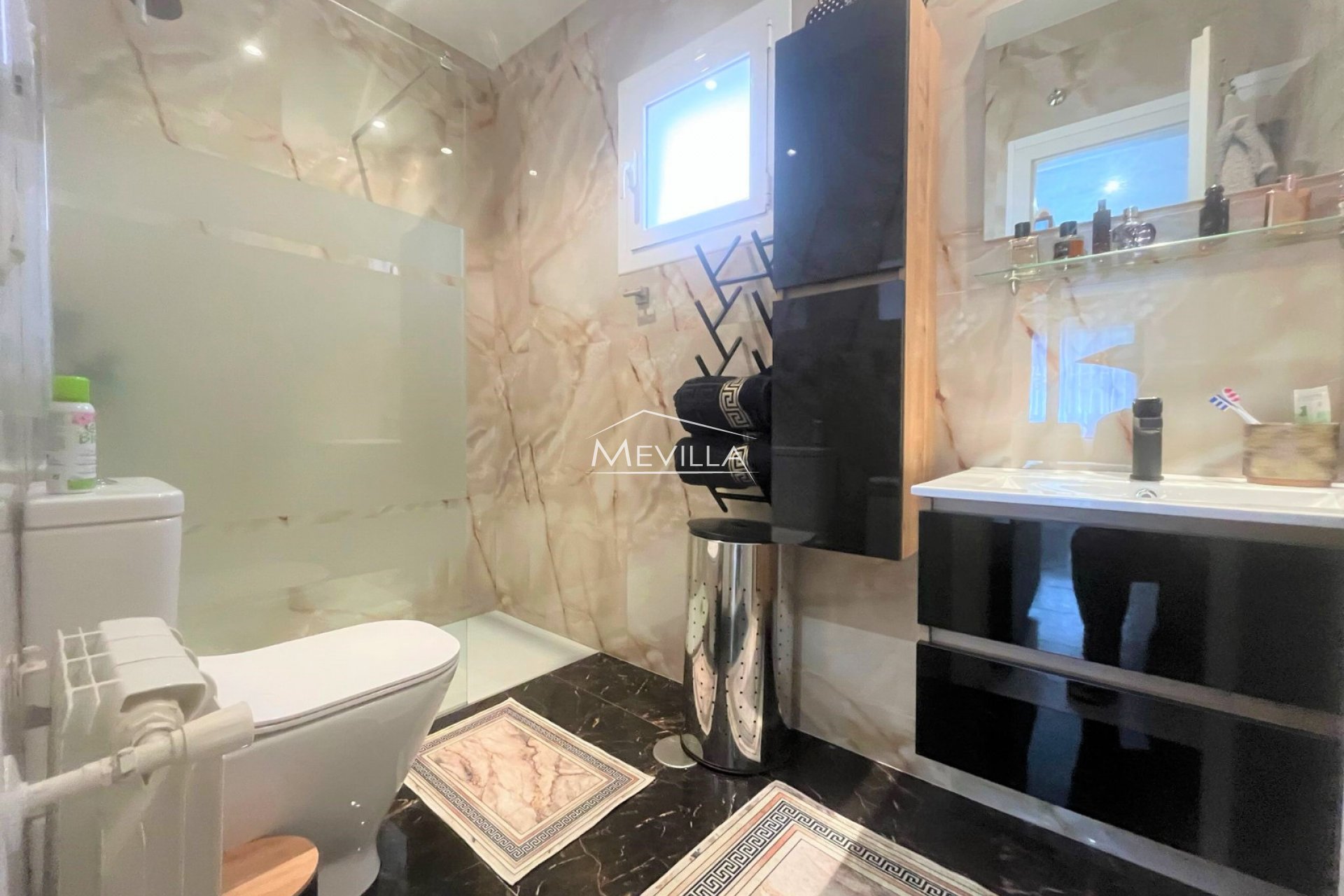 Wederverkoop - Villa - Torrevieja - Los Altos