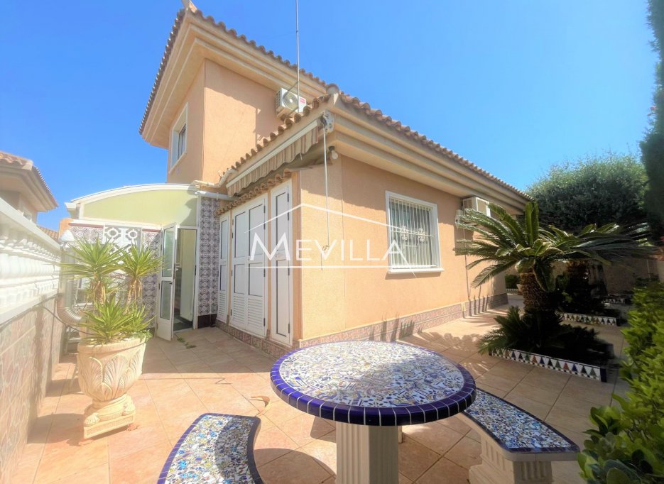Wederverkoop - Villa - Torrevieja - Los Altos