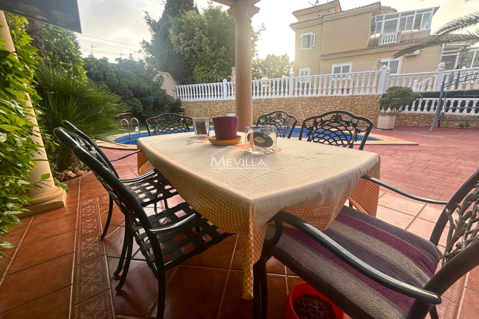 Wederverkoop - Villa - Torrevieja - Los Balcones