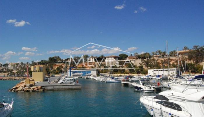 Front line properties in Cabo Roig very demanded