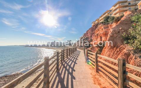 CAMPOAMOR - ORIHUELA COSTA - COMPLETE GUIDE