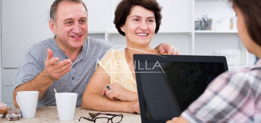 5 Skäl Varför Det är Avgörande att Anlita en Fastighetsmäklare i Orihuela för Din Försäljning 5 Skäl Varför Det är Avgörande att Anlita en Fastighetsmäklare i Orihuela för Din Försäljning