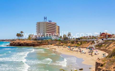 PLAYA FLAMENCA, ORIHUELA COSTA - COMPLETE GUIDE