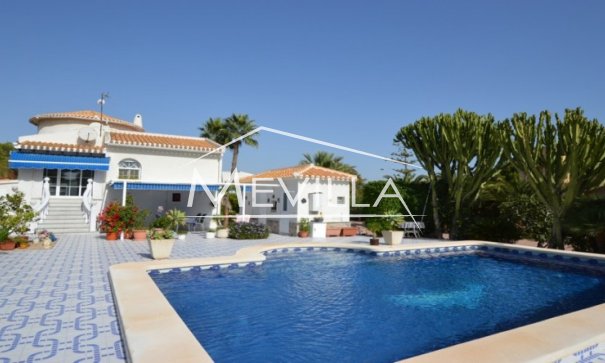 Resales - Villa - Orihuela Costa - La Zenia