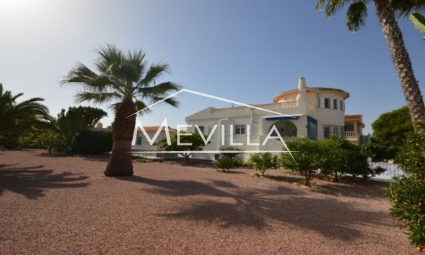 Resales - Villa - Orihuela Costa - La Zenia