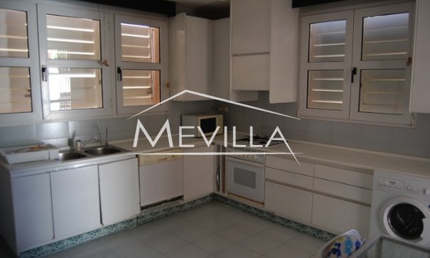 Reventas - Chalet / Villa - Orihuela Costa - Punta Prima