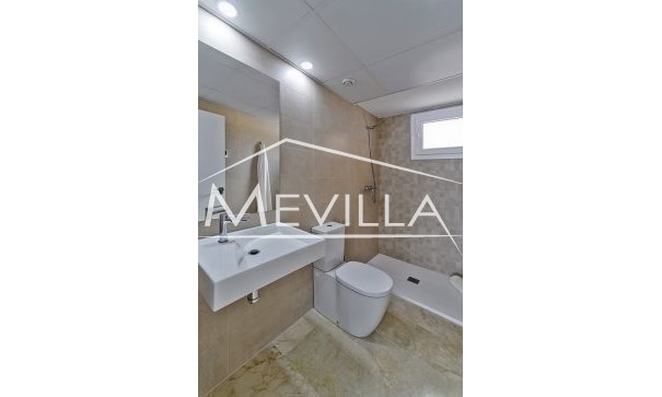 Obra nueva - Piso / Apartamento - Orihuela Costa - Punta Prima