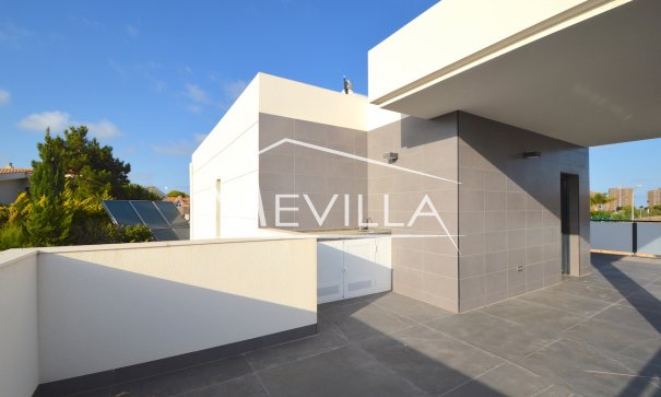 Resales - Villa - Orihuela Costa - Campoamor