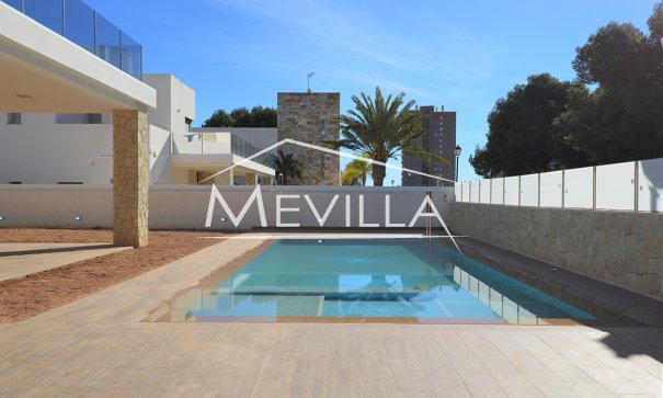 Resales - Villa - Orihuela Costa - Campoamor