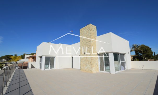 Resales - Villa - Orihuela Costa - Campoamor