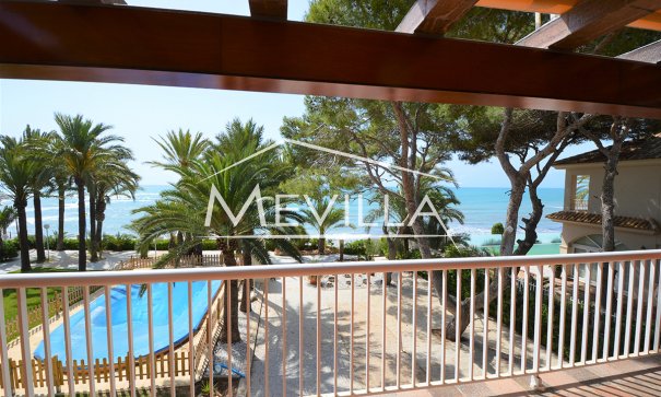 Wederverkoop - Villa - Orihuela Costa - Punta Prima