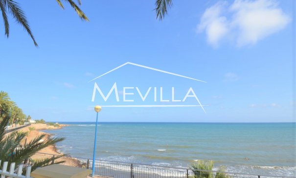 Wederverkoop - Villa - Orihuela Costa - Punta Prima